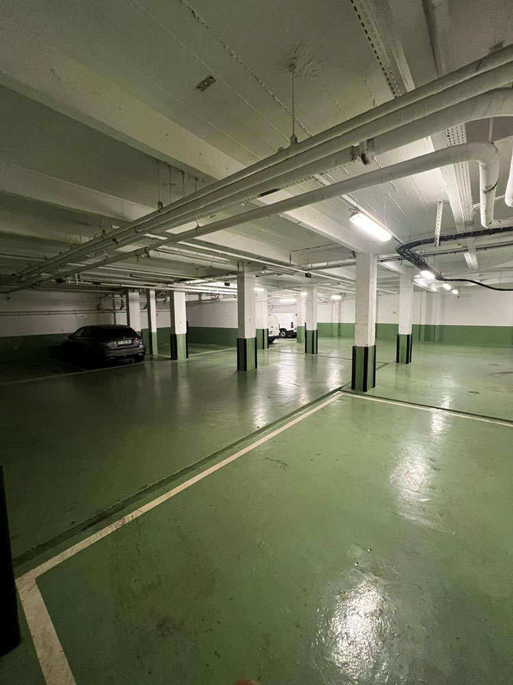 Avant relamping LED copropriété